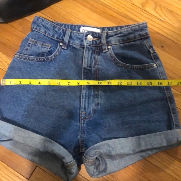 ZARA MOM SHORTS - Picture 5 of 6